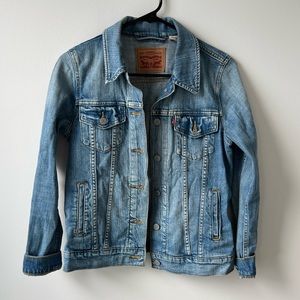 Levi Trucker Jean Jacket